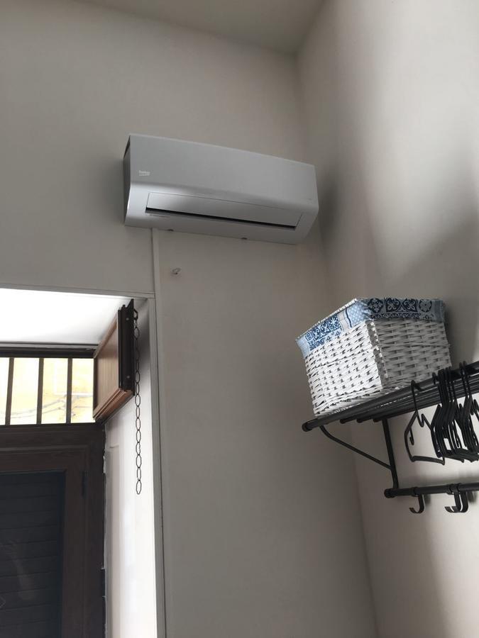 Alice'S Apartment カステッランマーレ・デル・ゴルフォ エクステリア 写真